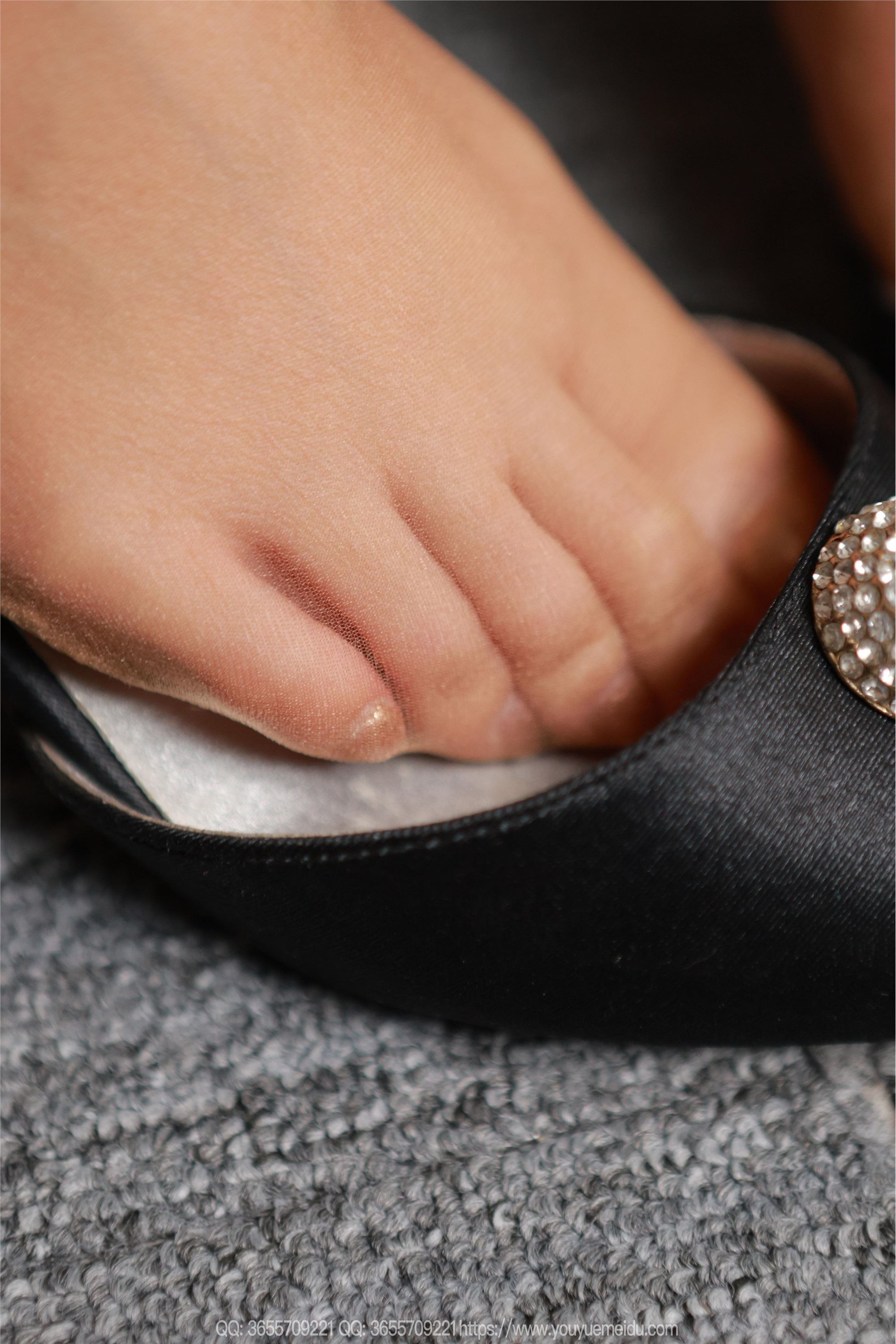 IESS异思趣向  2025.06.22 丝享家 2086 婉萍《远山芙蓉》